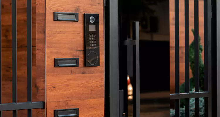 Automatic Door Maintenance in Palm River-Clair Mel, FL